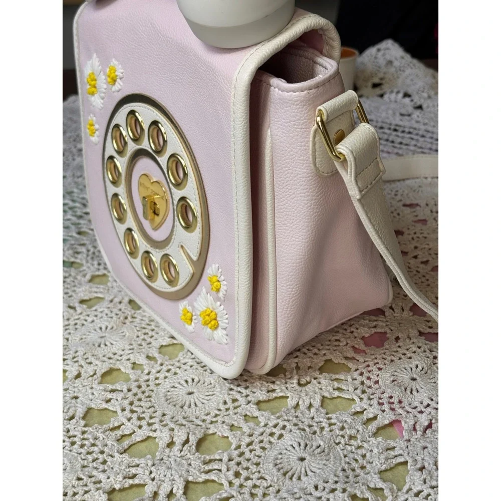Betsey Johnson Call Me Phone Crossbody Bag Pink Daisy Bluetooth Handset Y2K - Picture 16 of 16